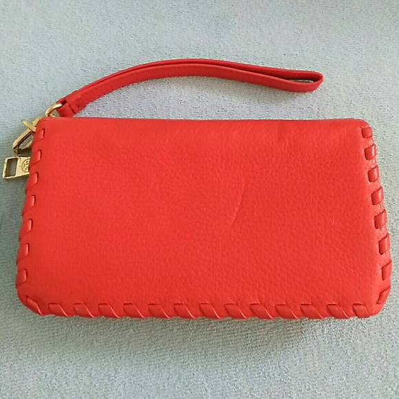 Tory Burch Marion Smartphone Leather Wallet  - Picture 2 of 2